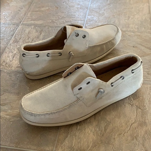 Shoes - Picture 1 of 7